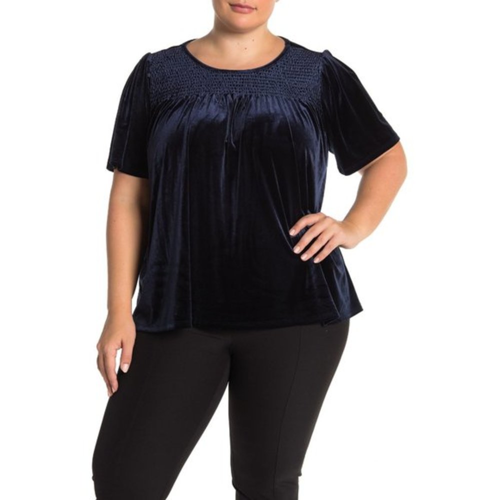 NWT Nordstrom CeCe Smocked Navy Velvet T-Shirt Top